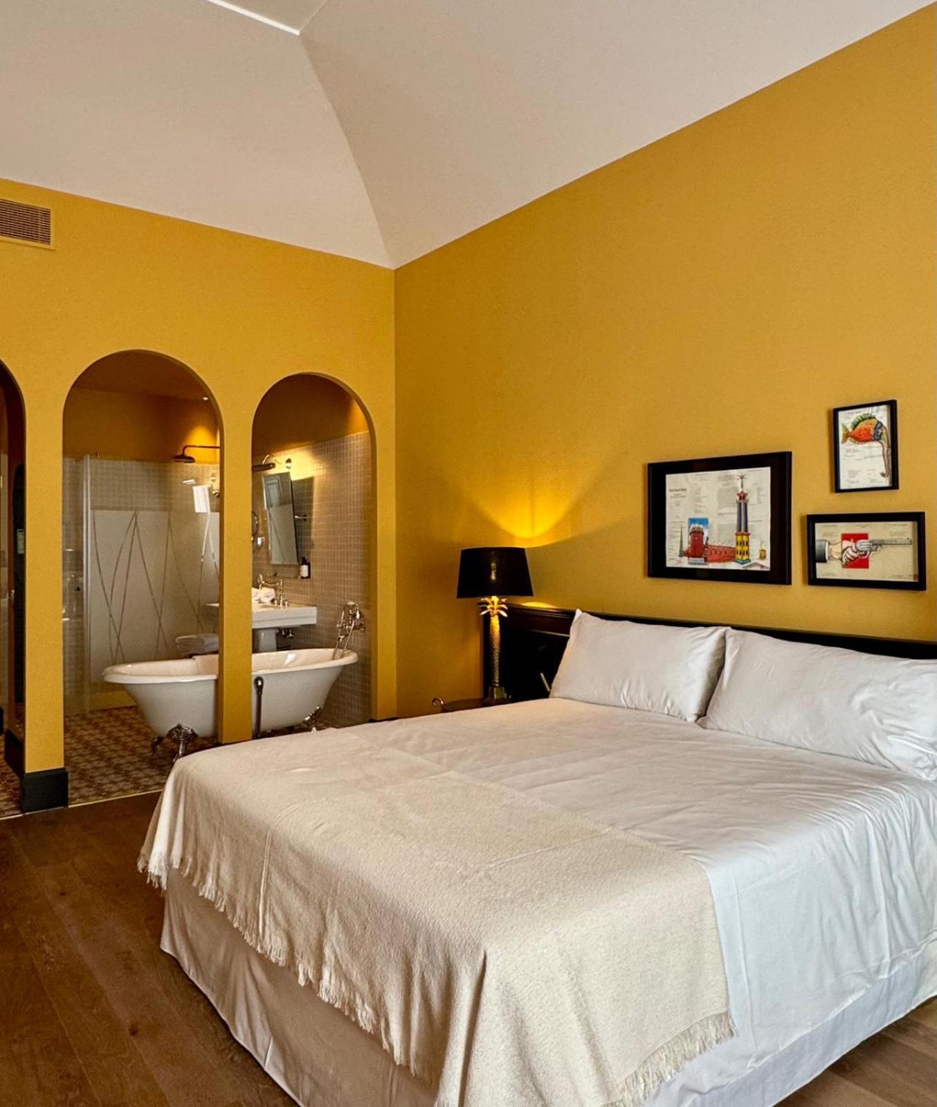 Hotel Divino & Apartments Figueras Exterior foto