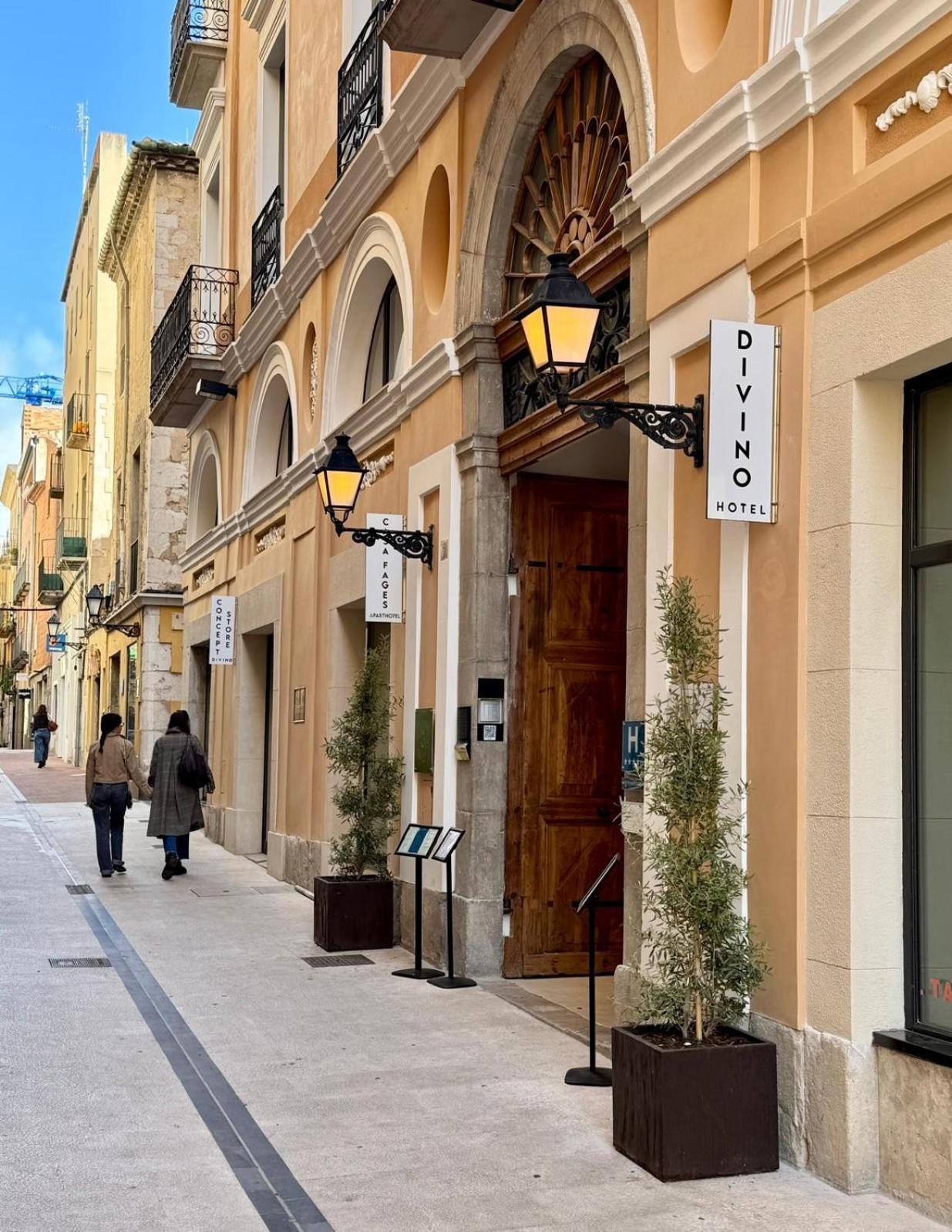 Hotel Divino & Apartments Figueras Exterior foto